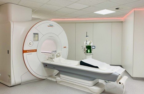 Magnetresonanztomographie (MRT) Untersuchung in Altenmarkt
